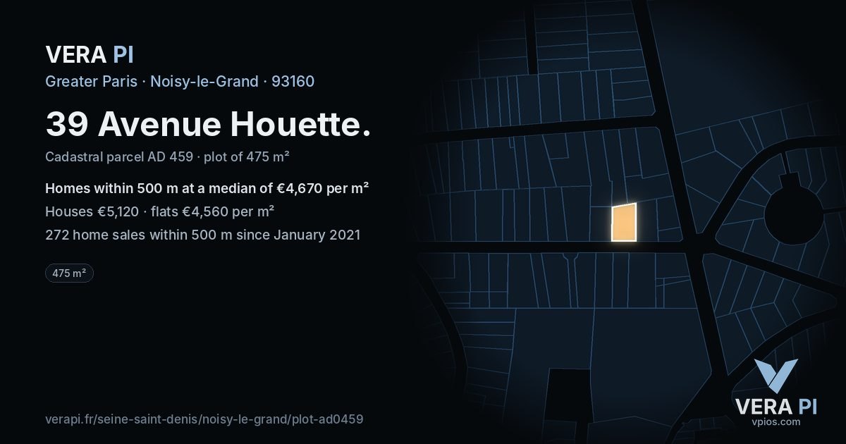 39 Avenue Houette, Noisy-le-Grand at night – the plot lit, the parcels around coloured by the prices near them