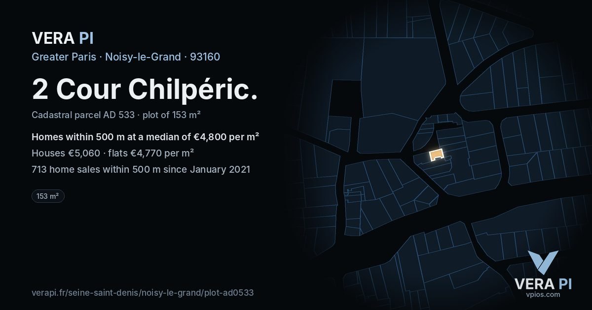2 Cour Chilpéric, Noisy-le-Grand at night – the plot lit, the parcels around coloured by the prices near them