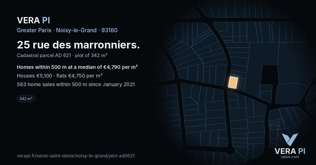 25 rue des marronniers, Noisy-le-Grand at night – the plot lit, the parcels around coloured by the prices near them