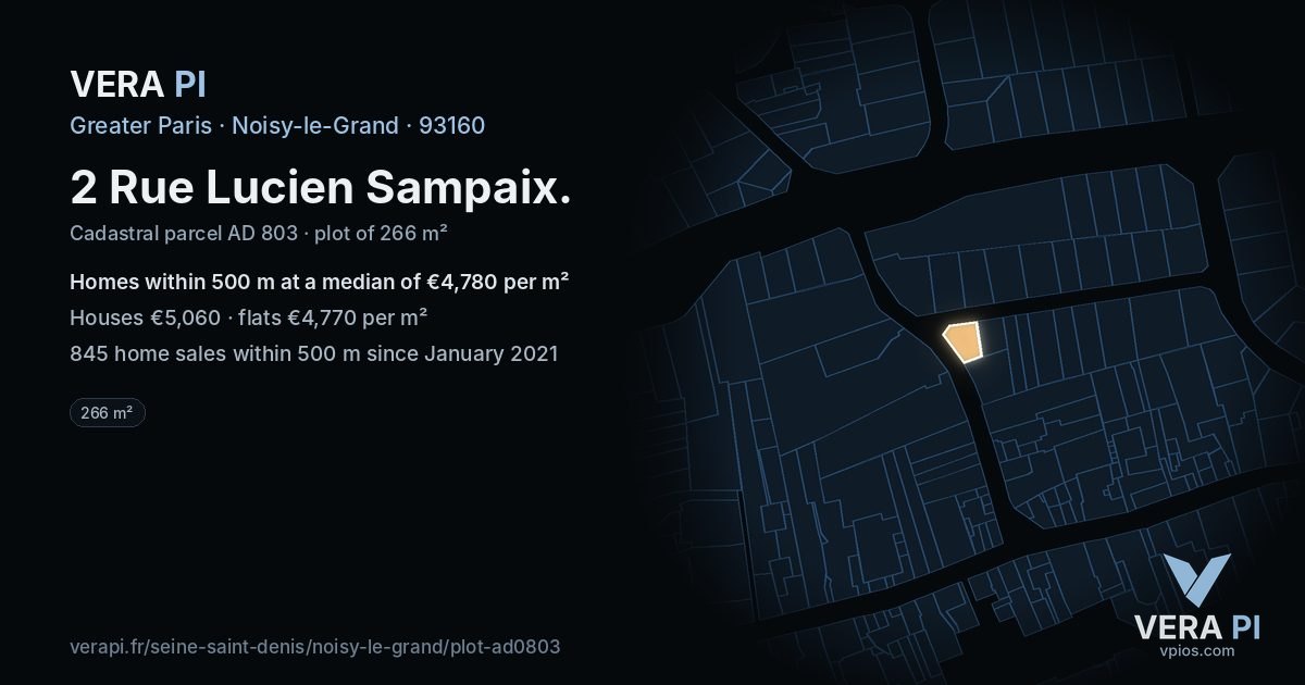 2 Rue Lucien Sampaix, Noisy-le-Grand at night – the plot lit, the parcels around coloured by the prices near them