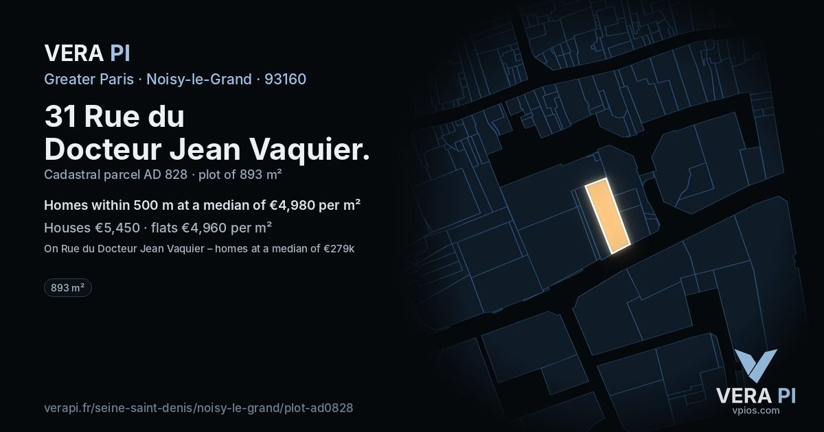 31 Rue du Docteur Jean Vaquier, Noisy-le-Grand at night – the plot lit, the parcels around coloured by the prices near them