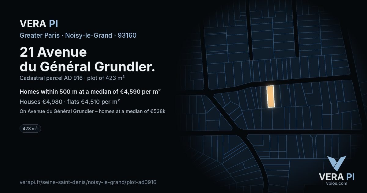 21 Avenue du Général Grundler, Noisy-le-Grand at night – the plot lit, the parcels around coloured by the prices near them