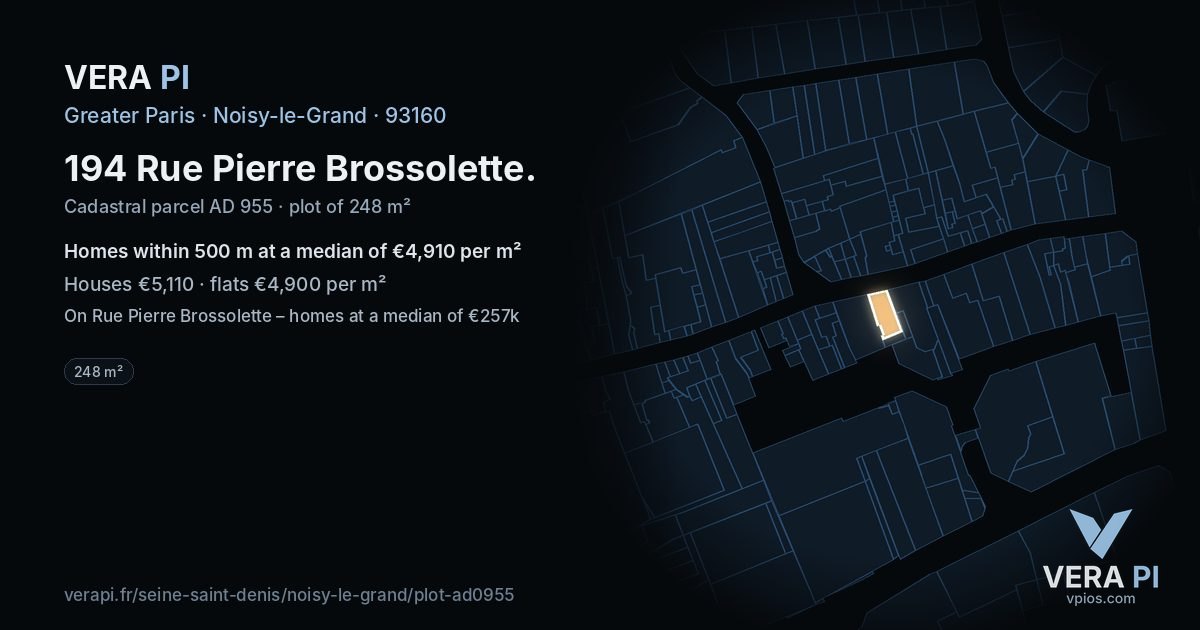 194 Rue Pierre Brossolette, Noisy-le-Grand at night – the plot lit, the parcels around coloured by the prices near them