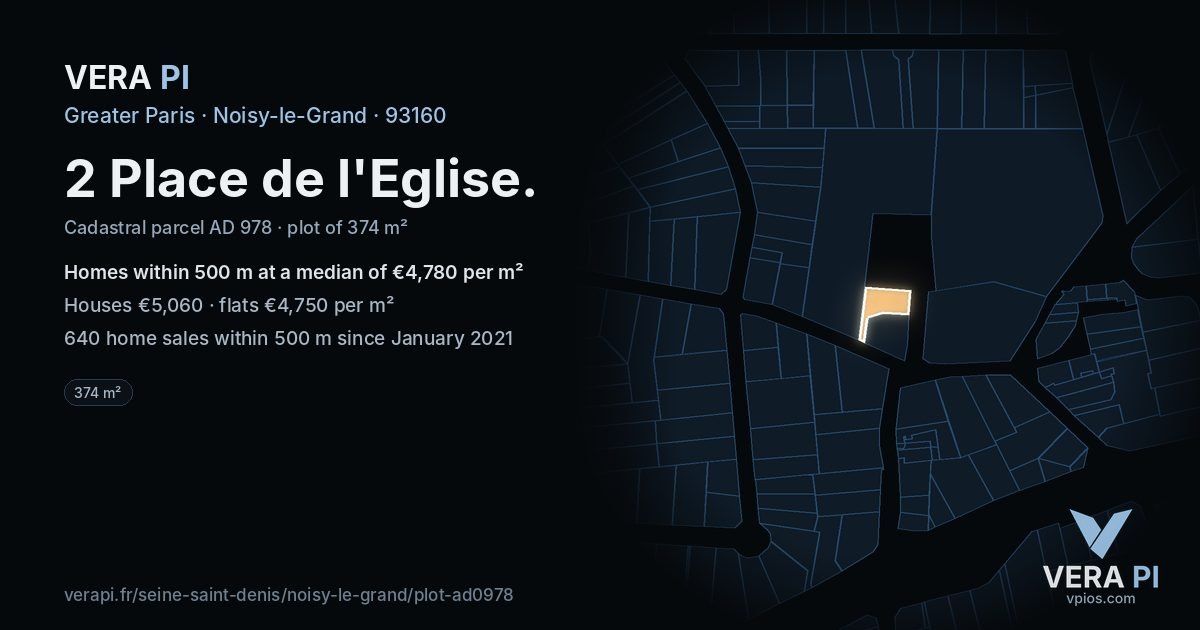 2 Place de l'Eglise, Noisy-le-Grand at night – the plot lit, the parcels around coloured by the prices near them