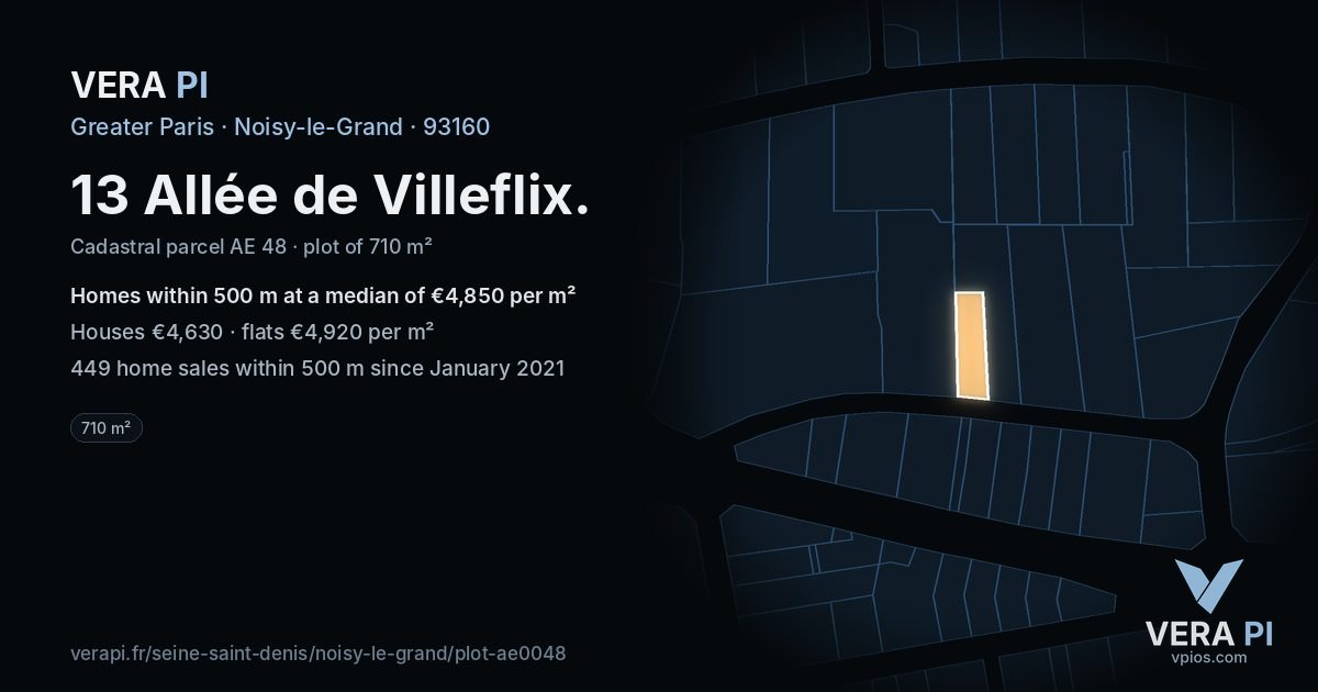 13 Allée de Villeflix, Noisy-le-Grand at night – the plot lit, the parcels around coloured by the prices near them
