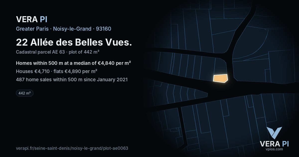 22 Allée des Belles Vues, Noisy-le-Grand at night – the plot lit, the parcels around coloured by the prices near them