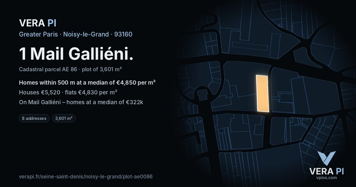 1 Mail Galliéni, Noisy-le-Grand at night – the plot lit, the parcels around coloured by the prices near them