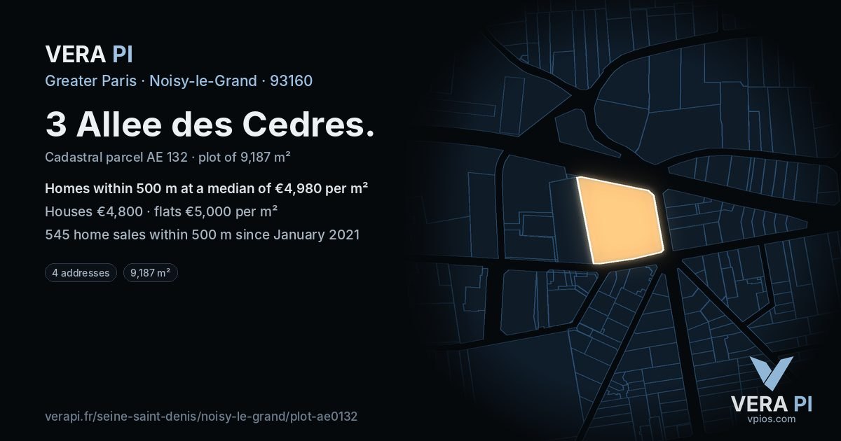 3 Allee des Cedres, Noisy-le-Grand at night – the plot lit, the parcels around coloured by the prices near them