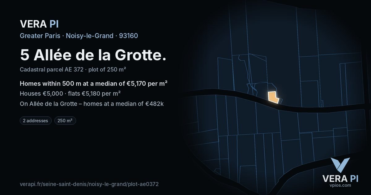 5 Allée de la Grotte, Noisy-le-Grand at night – the plot lit, the parcels around coloured by the prices near them