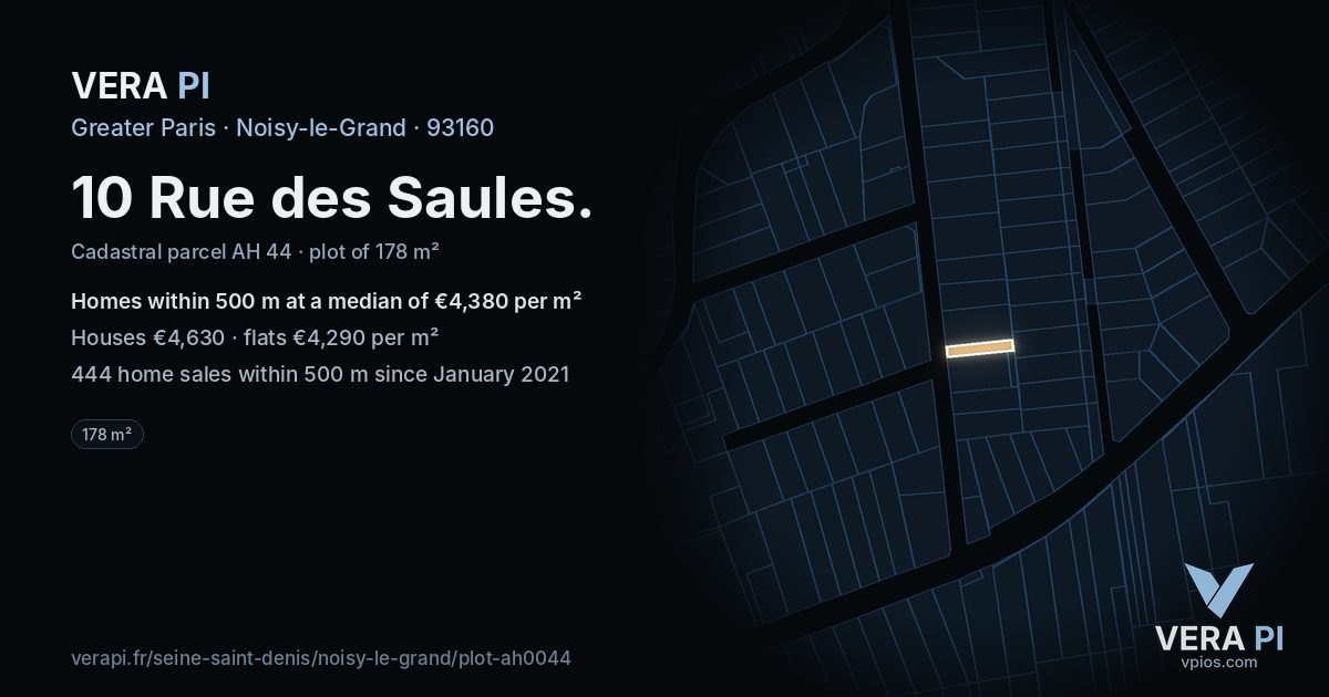 10 Rue des Saules, Noisy-le-Grand at night – the plot lit, the parcels around coloured by the prices near them