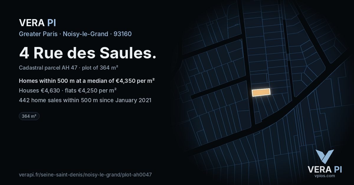 4 Rue des Saules, Noisy-le-Grand at night – the plot lit, the parcels around coloured by the prices near them