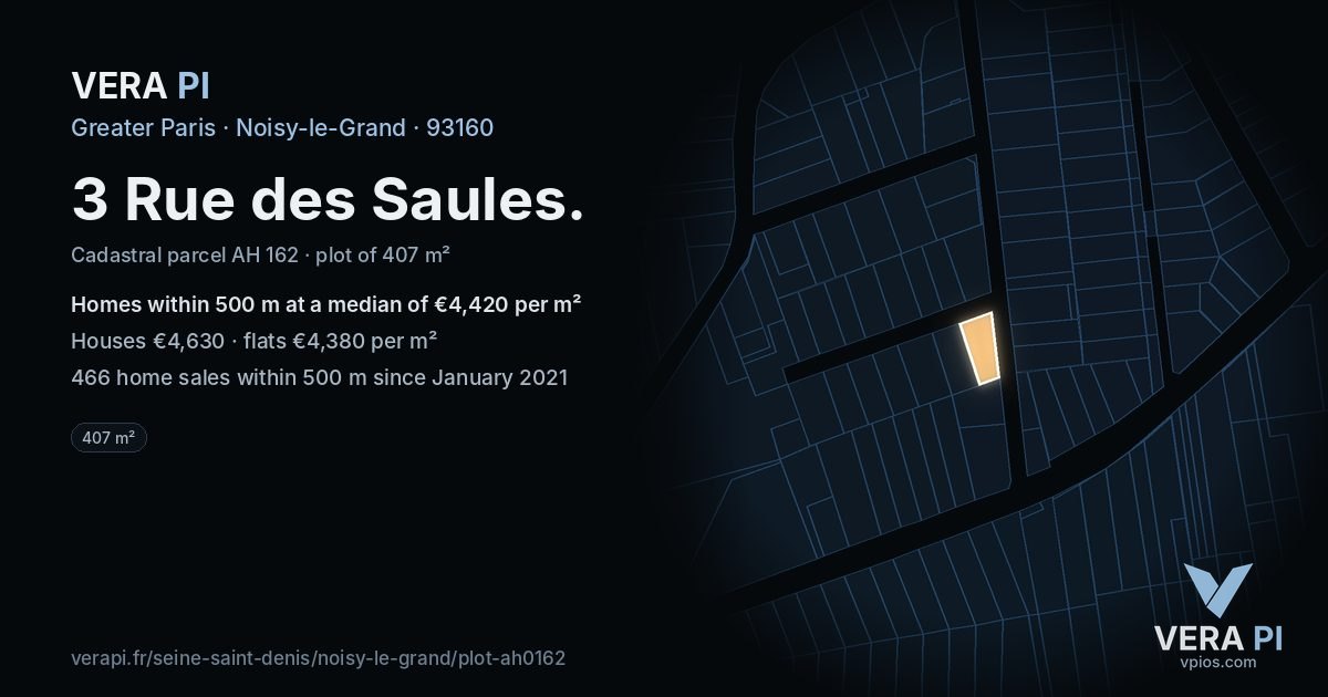 3 Rue des Saules, Noisy-le-Grand at night – the plot lit, the parcels around coloured by the prices near them