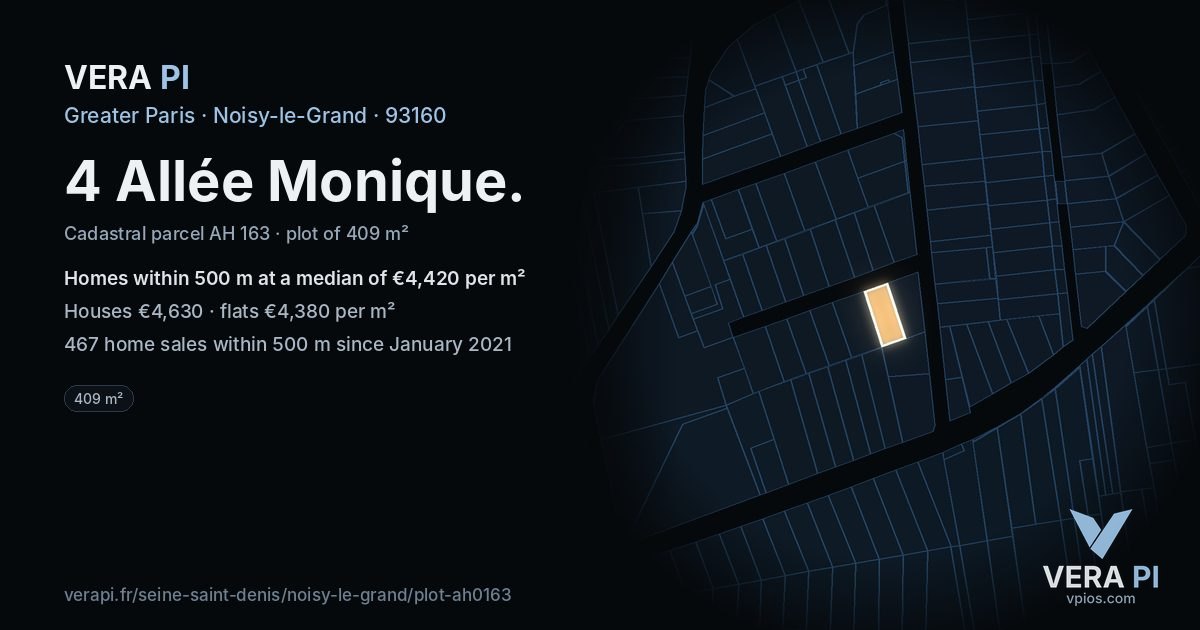 4 Allée Monique, Noisy-le-Grand at night – the plot lit, the parcels around coloured by the prices near them