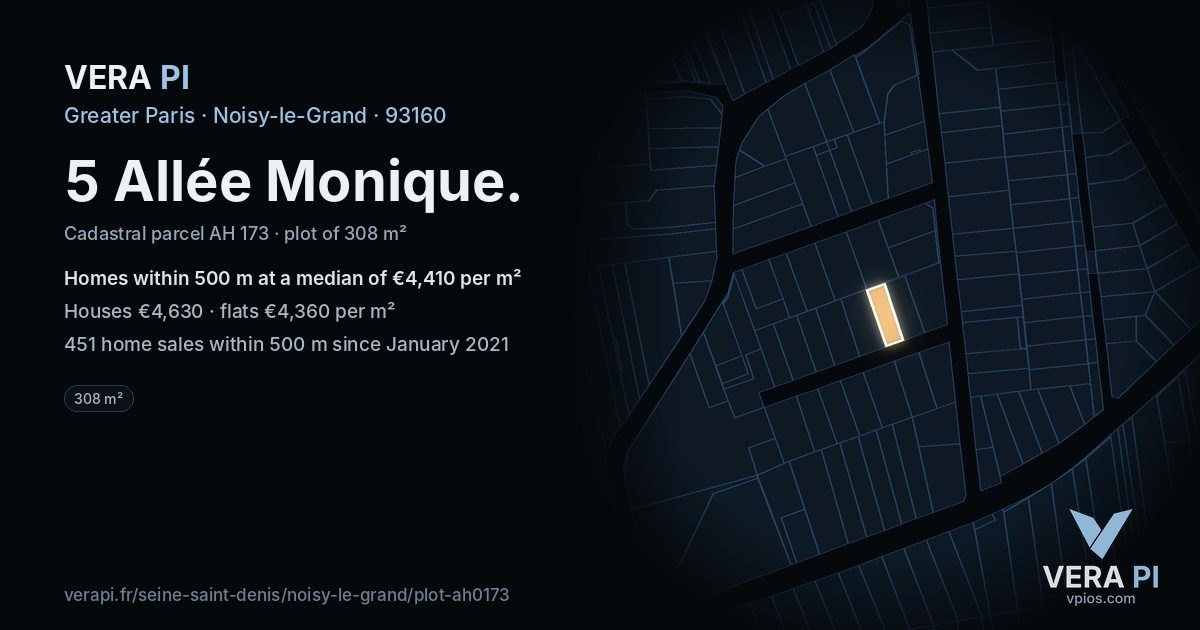 5 Allée Monique, Noisy-le-Grand at night – the plot lit, the parcels around coloured by the prices near them