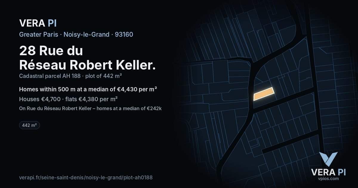 28 Rue du Réseau Robert Keller, Noisy-le-Grand at night – the plot lit, the parcels around coloured by the prices near them