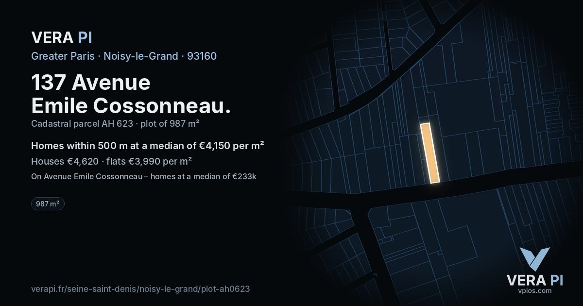 137 Avenue Emile Cossonneau, Noisy-le-Grand at night – the plot lit, the parcels around coloured by the prices near them