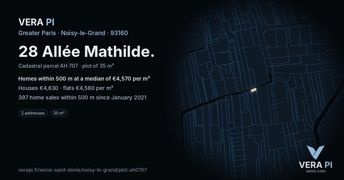 28 Allée Mathilde, Noisy-le-Grand at night – the plot lit, the parcels around coloured by the prices near them