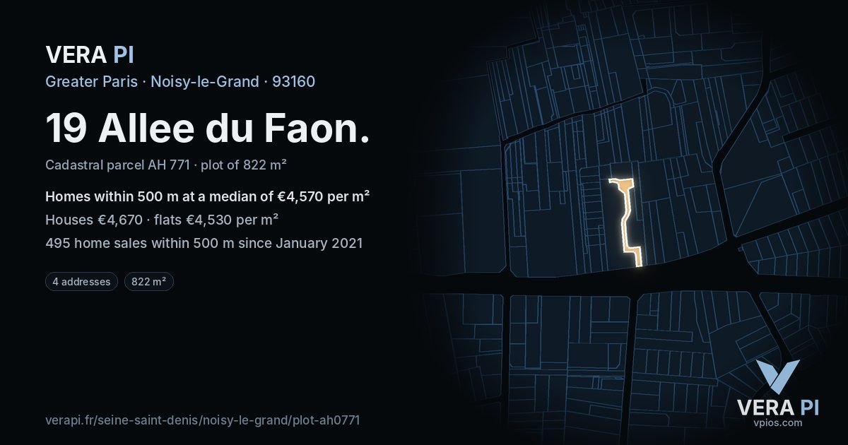 19 Allee du Faon, Noisy-le-Grand at night – the plot lit, the parcels around coloured by the prices near them