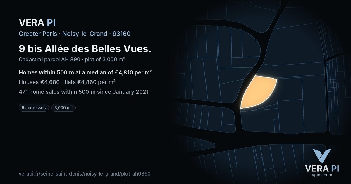 9 bis Allée des Belles Vues, Noisy-le-Grand at night – the plot lit, the parcels around coloured by the prices near them