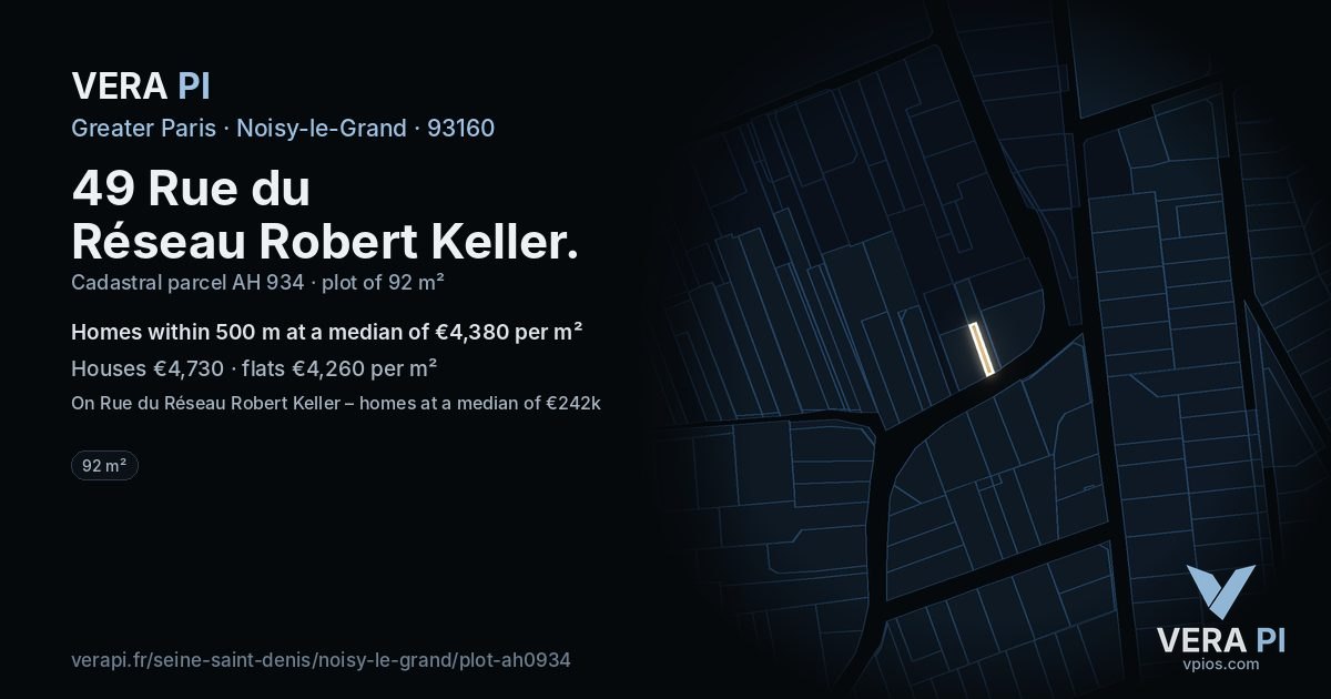 49 Rue du Réseau Robert Keller, Noisy-le-Grand at night – the plot lit, the parcels around coloured by the prices near them