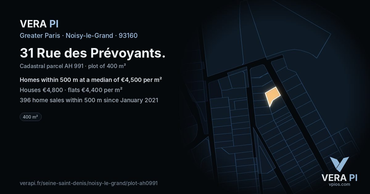 31 Rue des Prévoyants, Noisy-le-Grand at night – the plot lit, the parcels around coloured by the prices near them