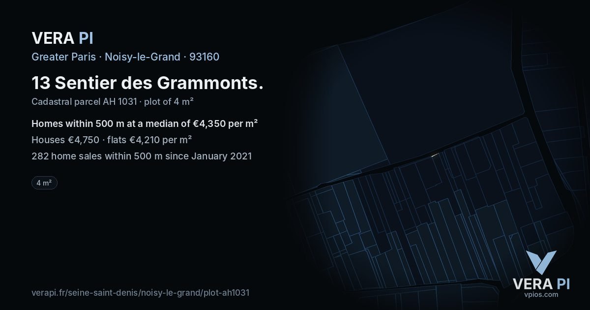 13 Sentier des Grammonts, Noisy-le-Grand at night – the plot lit, the parcels around coloured by the prices near them