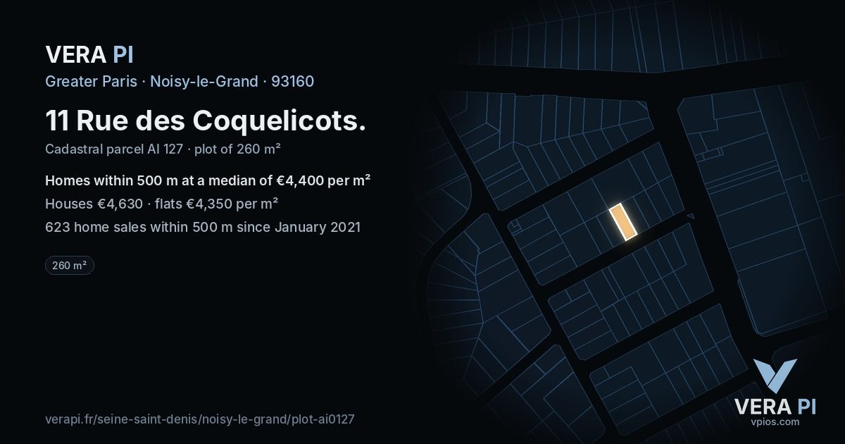 11 Rue des Coquelicots, Noisy-le-Grand at night – the plot lit, the parcels around coloured by the prices near them