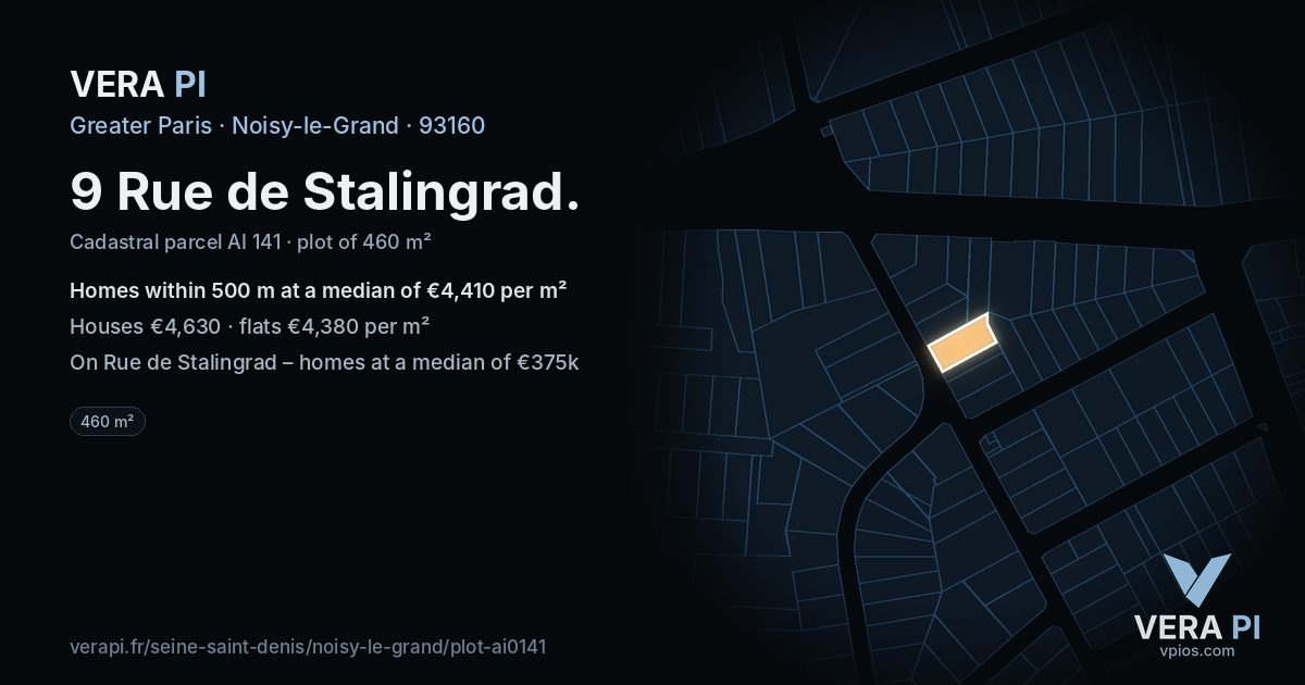 9 Rue de Stalingrad, Noisy-le-Grand at night – the plot lit, the parcels around coloured by the prices near them