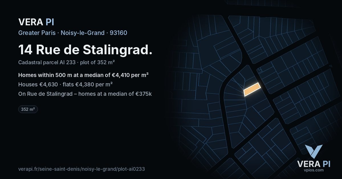 14 Rue de Stalingrad, Noisy-le-Grand at night – the plot lit, the parcels around coloured by the prices near them