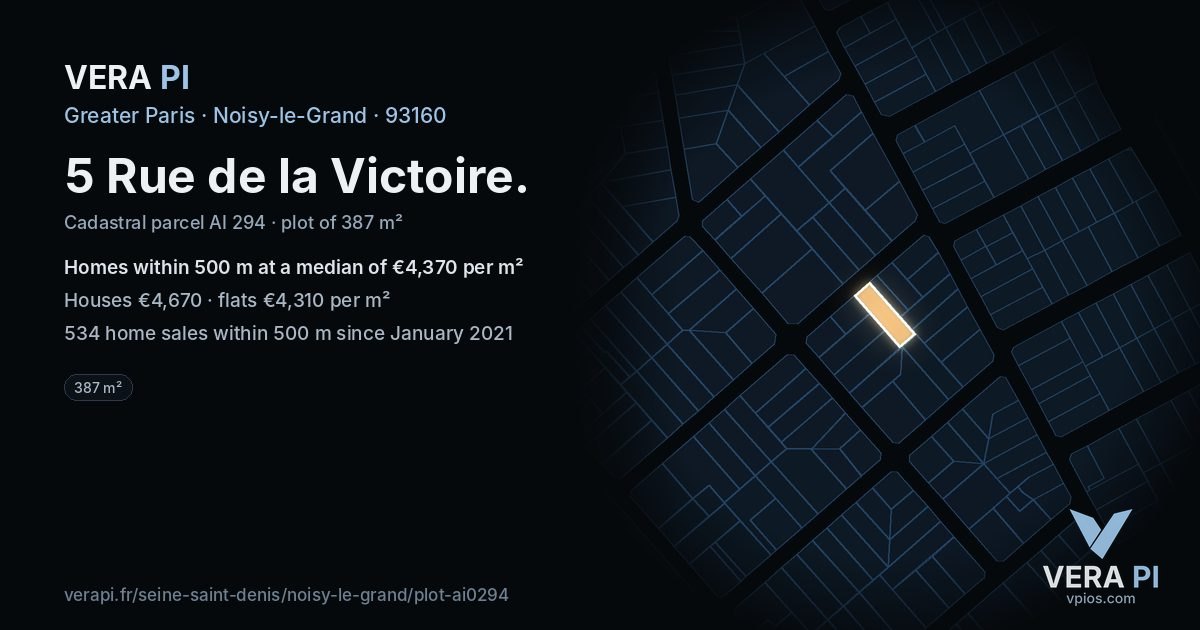5 Rue de la Victoire, Noisy-le-Grand at night – the plot lit, the parcels around coloured by the prices near them