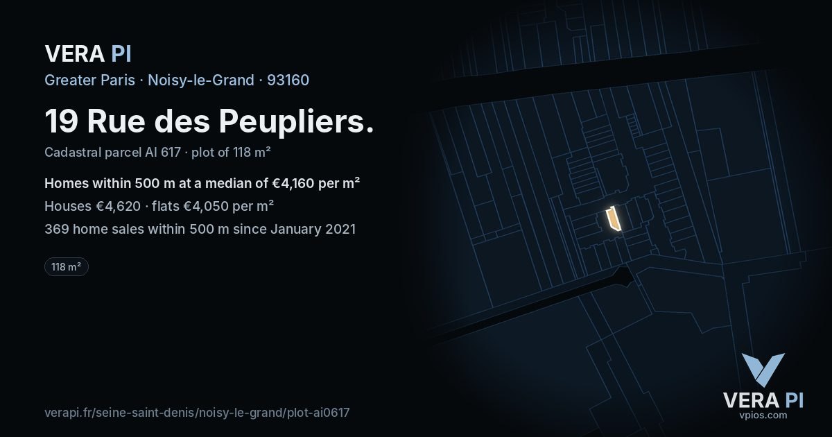 19 Rue des Peupliers, Noisy-le-Grand at night – the plot lit, the parcels around coloured by the prices near them