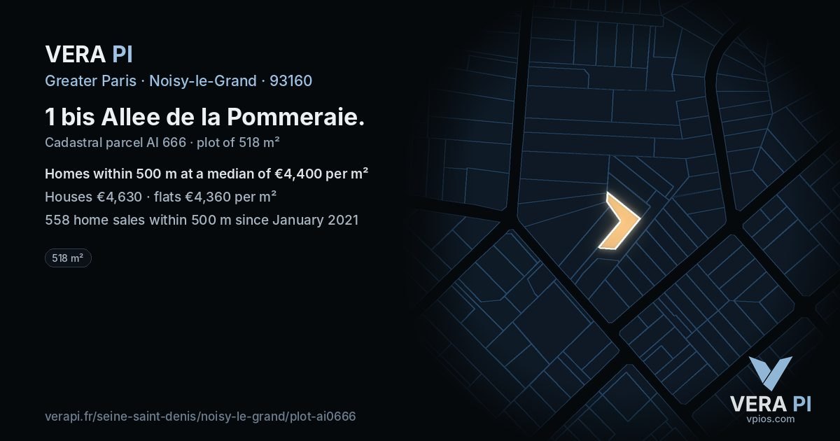 1 bis Allee de la Pommeraie, Noisy-le-Grand at night – the plot lit, the parcels around coloured by the prices near them