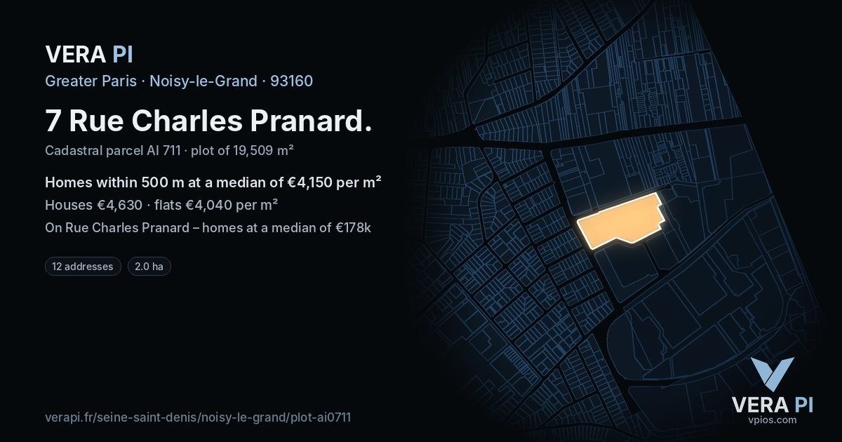 7 Rue Charles Pranard, Noisy-le-Grand at night – the plot lit, the parcels around coloured by the prices near them