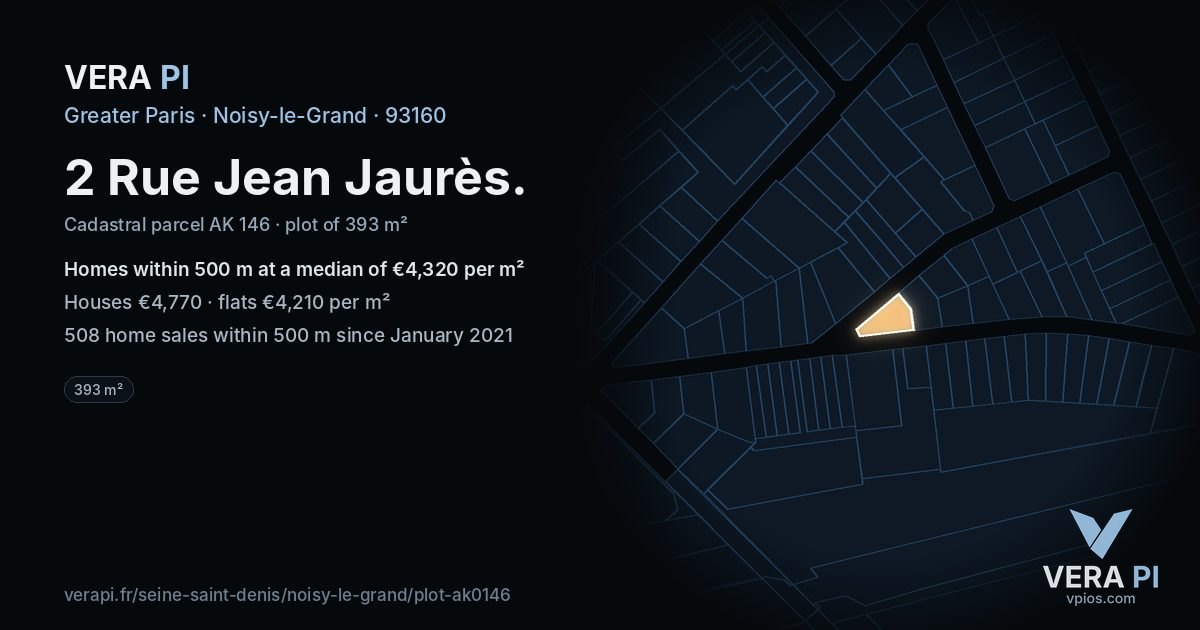 2 Rue Jean Jaurès, Noisy-le-Grand at night – the plot lit, the parcels around coloured by the prices near them