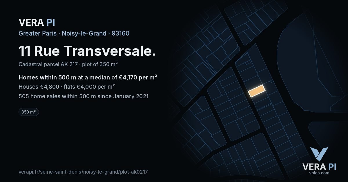 11 Rue Transversale, Noisy-le-Grand at night – the plot lit, the parcels around coloured by the prices near them