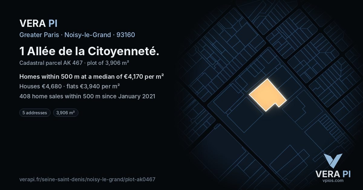 1 Allée de la Citoyenneté, Noisy-le-Grand at night – the plot lit, the parcels around coloured by the prices near them
