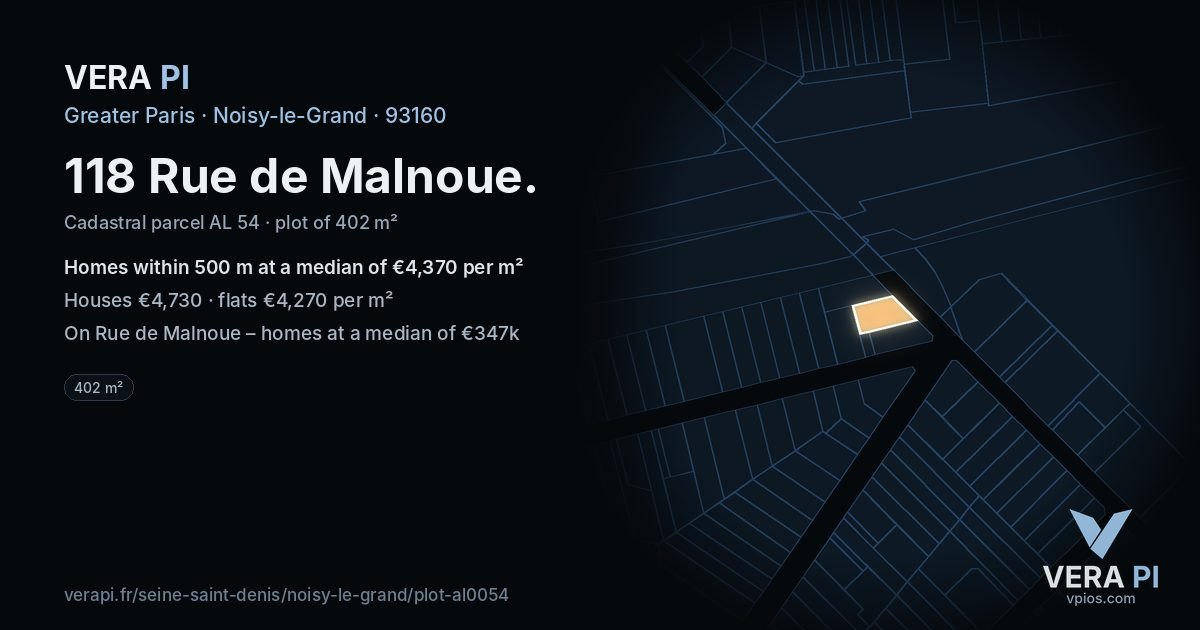 118 Rue de Malnoue, Noisy-le-Grand at night – the plot lit, the parcels around coloured by the prices near them