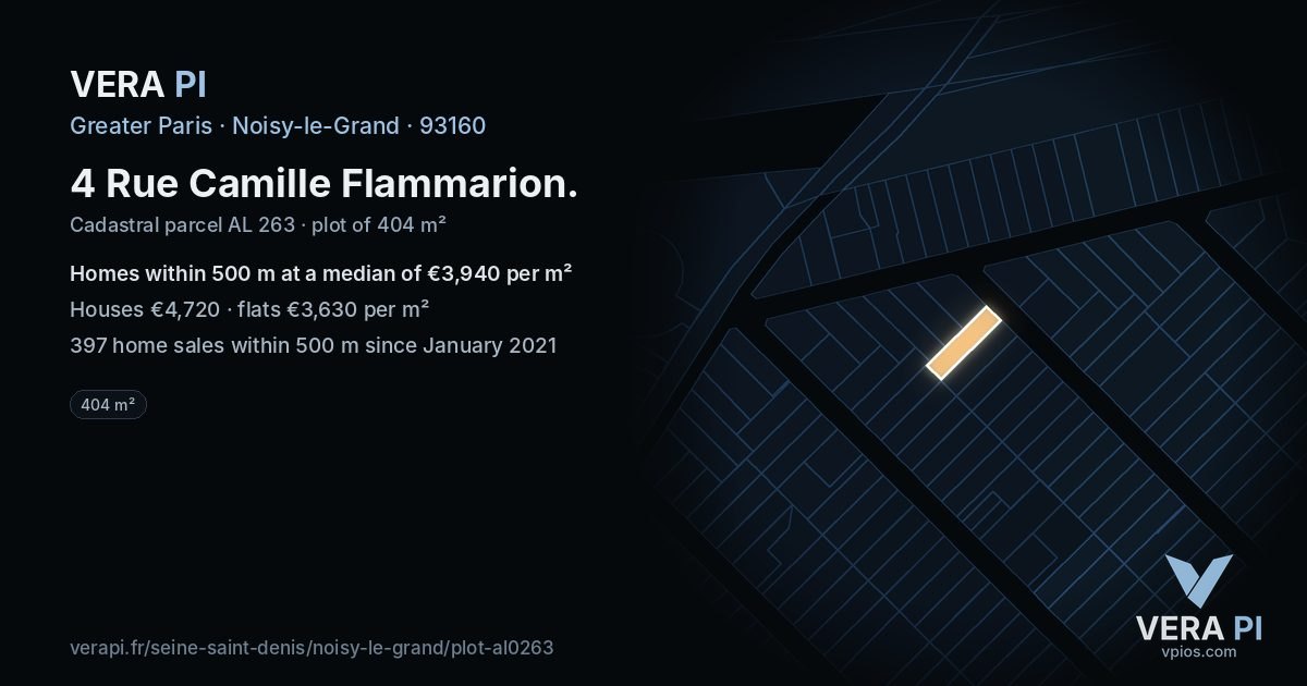 4 Rue Camille Flammarion, Noisy-le-Grand at night – the plot lit, the parcels around coloured by the prices near them