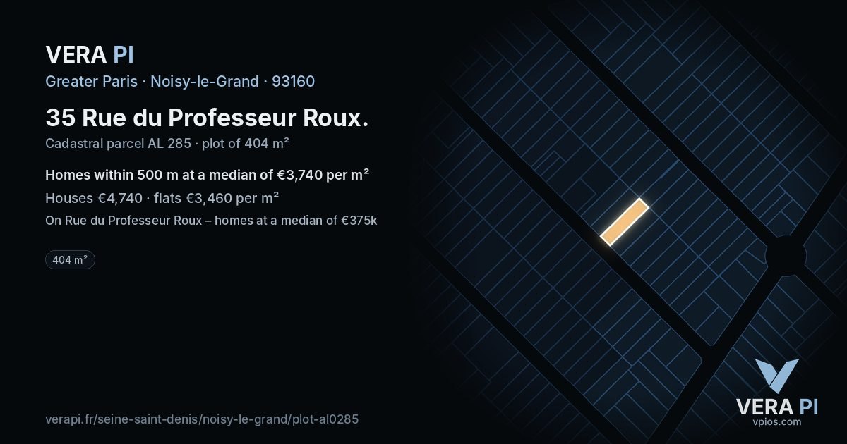 35 Rue du Professeur Roux, Noisy-le-Grand at night – the plot lit, the parcels around coloured by the prices near them
