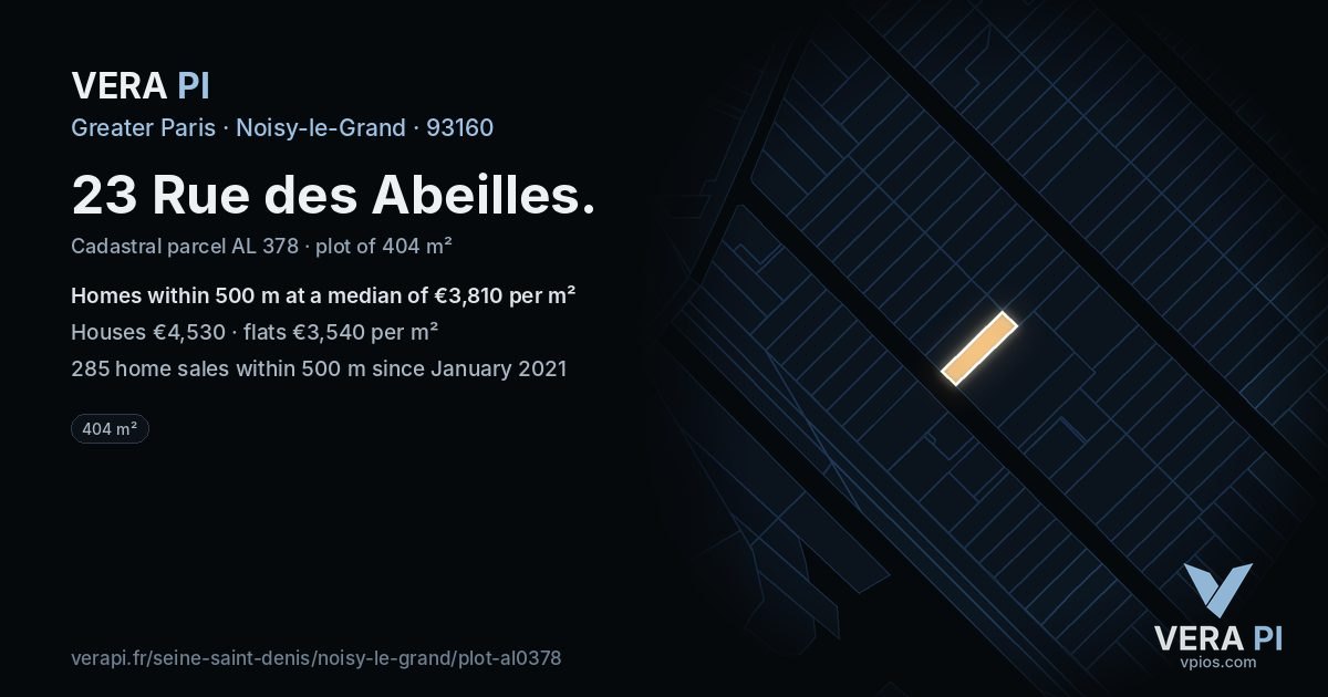 23 Rue des Abeilles, Noisy-le-Grand at night – the plot lit, the parcels around coloured by the prices near them