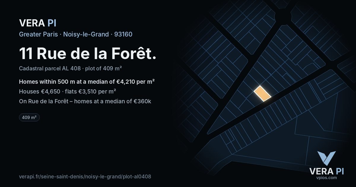 11 Rue de la Forêt, Noisy-le-Grand at night – the plot lit, the parcels around coloured by the prices near them