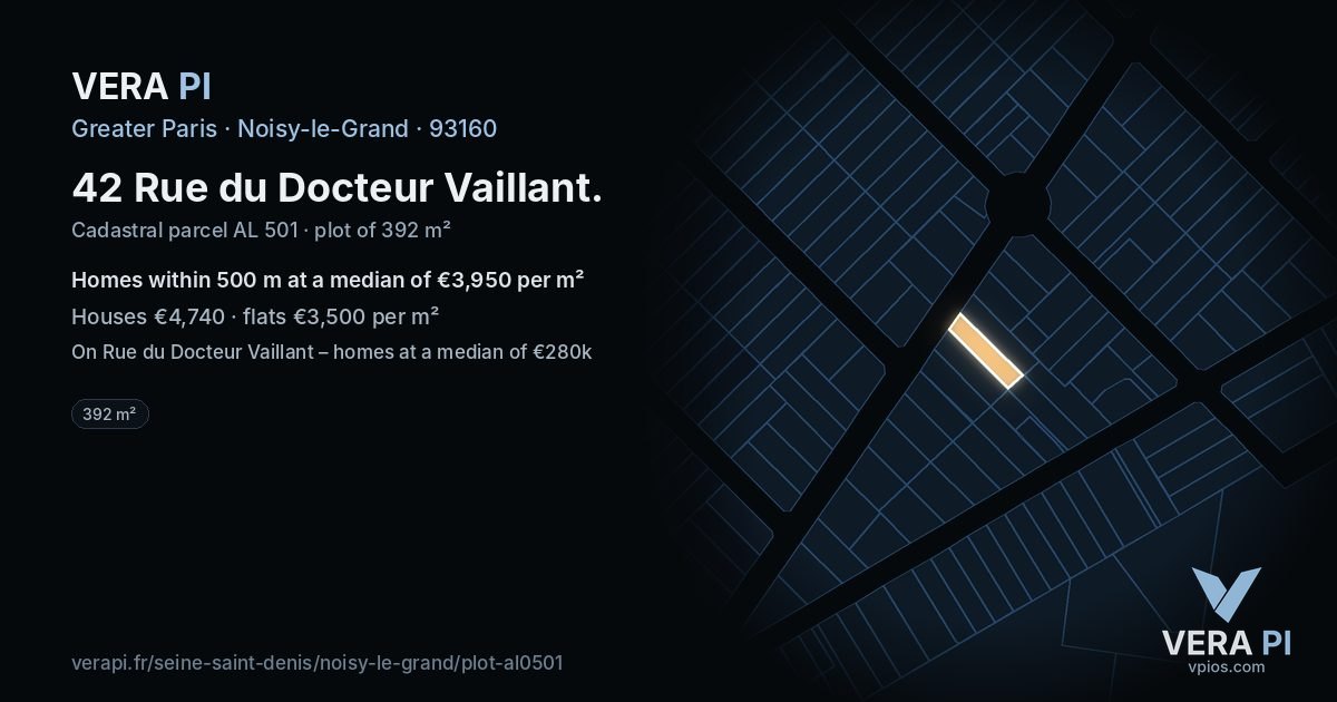 42 Rue du Docteur Vaillant, Noisy-le-Grand at night – the plot lit, the parcels around coloured by the prices near them