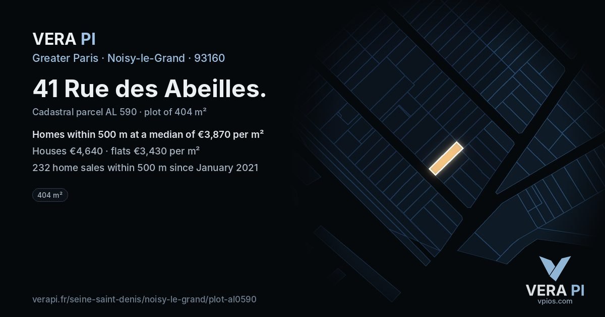 41 Rue des Abeilles, Noisy-le-Grand at night – the plot lit, the parcels around coloured by the prices near them