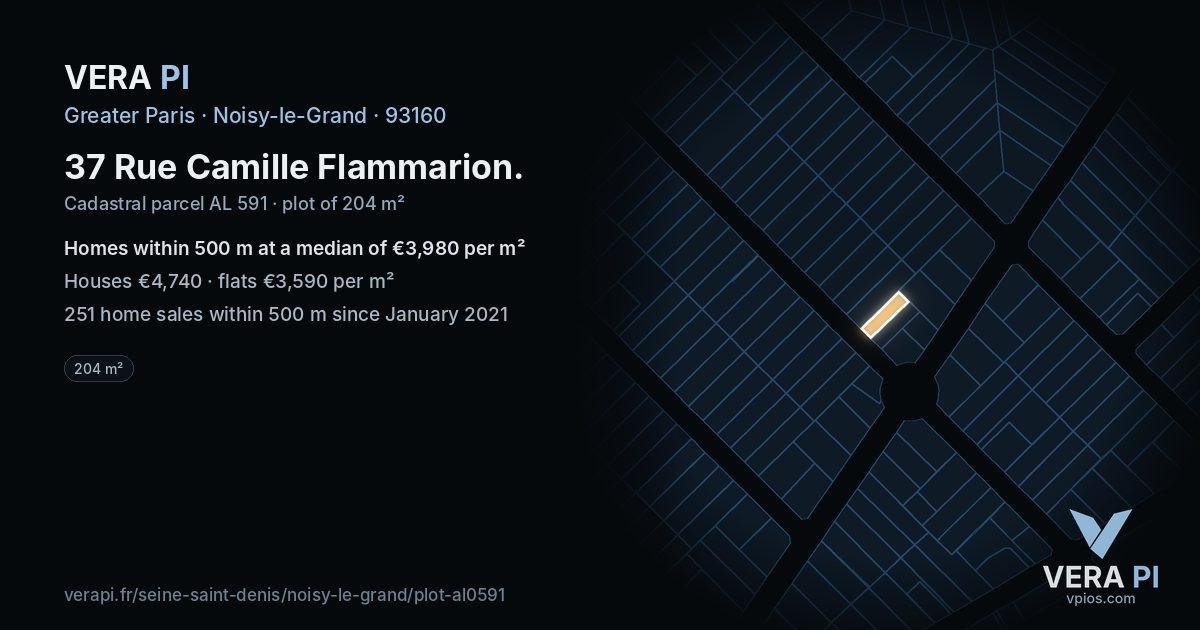 37 Rue Camille Flammarion, Noisy-le-Grand at night – the plot lit, the parcels around coloured by the prices near them