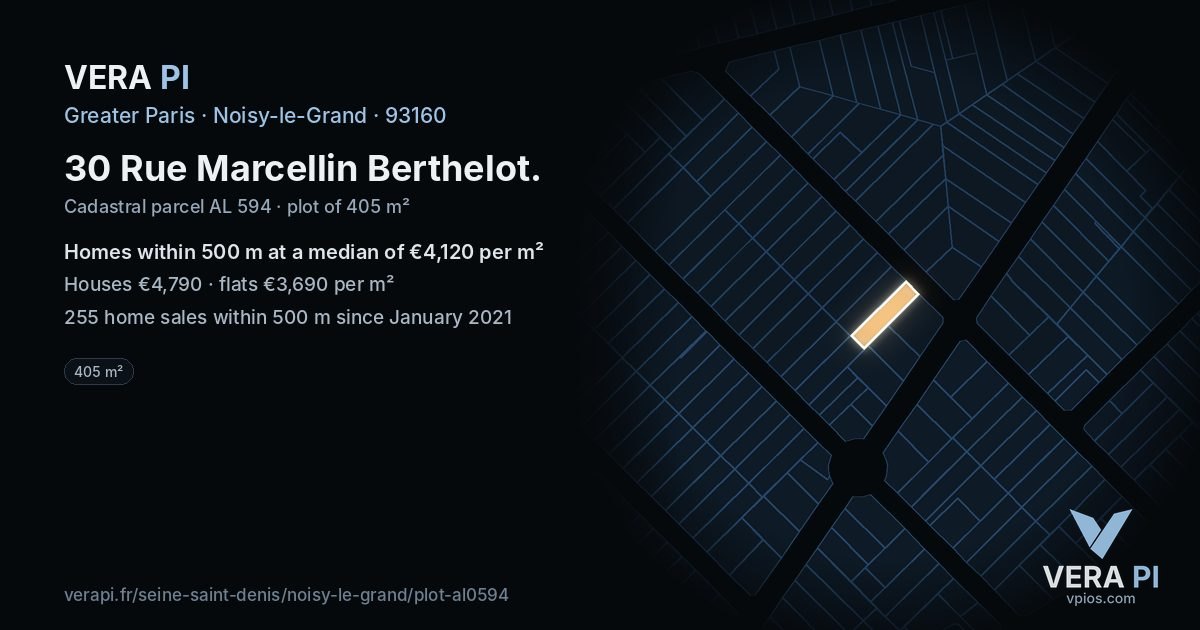 30 Rue Marcellin Berthelot, Noisy-le-Grand at night – the plot lit, the parcels around coloured by the prices near them