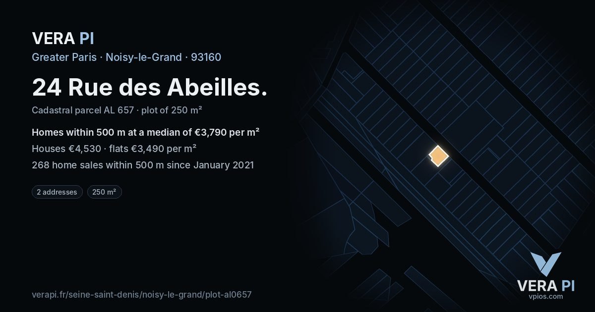 24 Rue des Abeilles, Noisy-le-Grand at night – the plot lit, the parcels around coloured by the prices near them