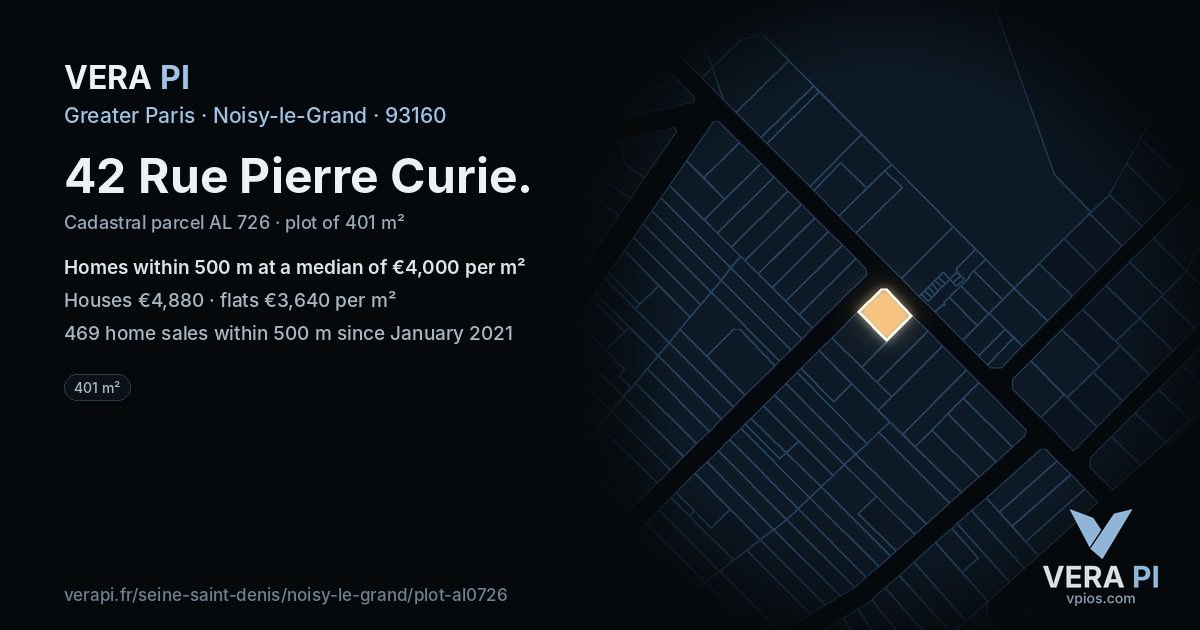 42 Rue Pierre Curie, Noisy-le-Grand at night – the plot lit, the parcels around coloured by the prices near them