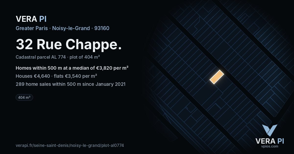 32 Rue Chappe, Noisy-le-Grand at night – the plot lit, the parcels around coloured by the prices near them