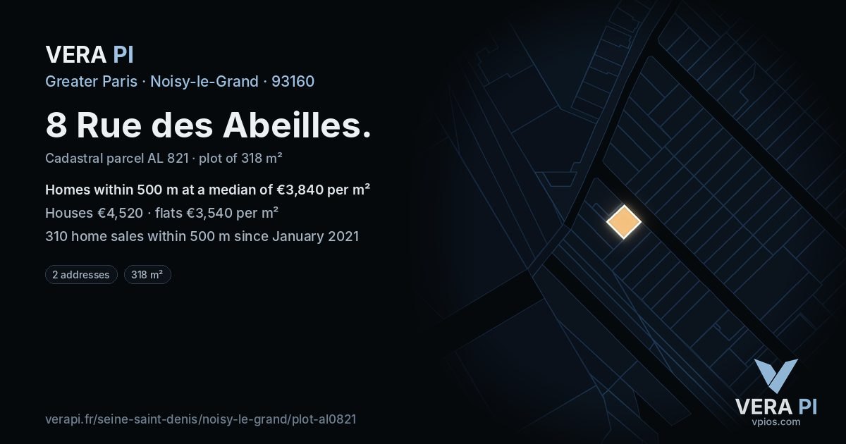 8 Rue des Abeilles, Noisy-le-Grand at night – the plot lit, the parcels around coloured by the prices near them