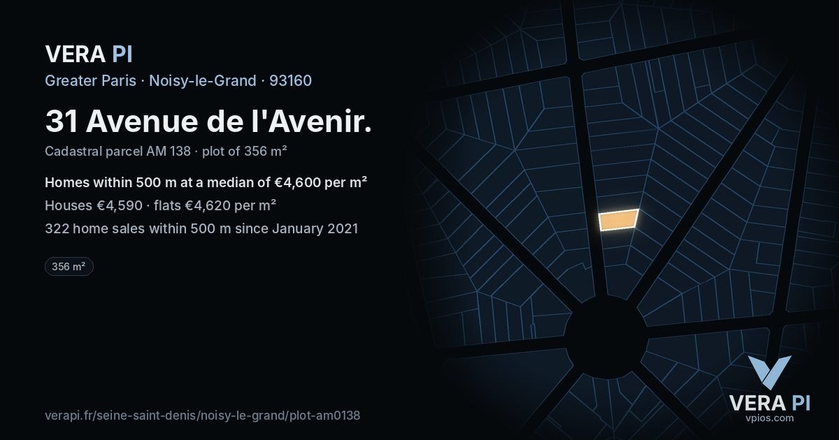 31 Avenue de l'Avenir, Noisy-le-Grand at night – the plot lit, the parcels around coloured by the prices near them